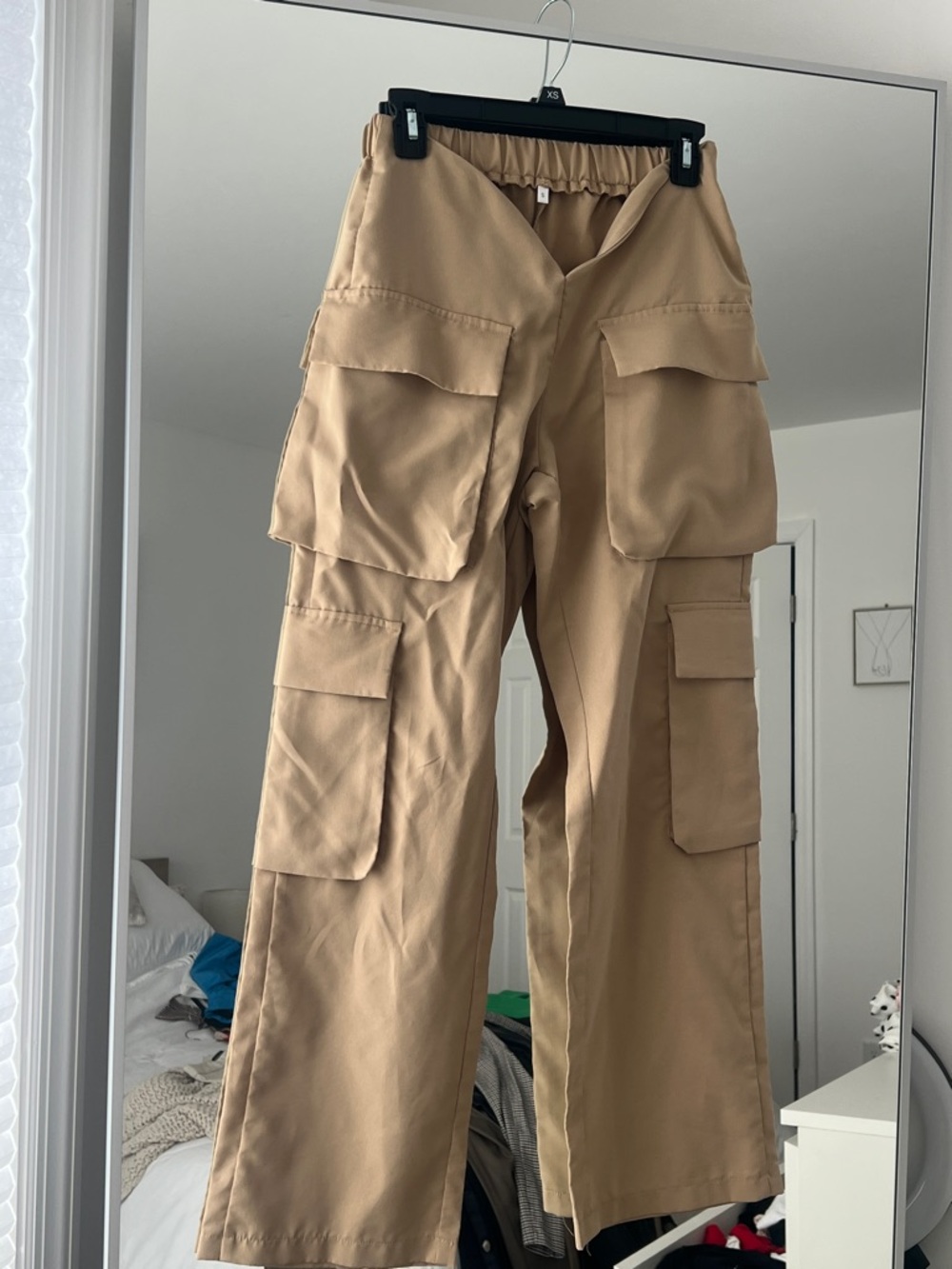 Men's Cargo Pants in Tan - Unbranded
